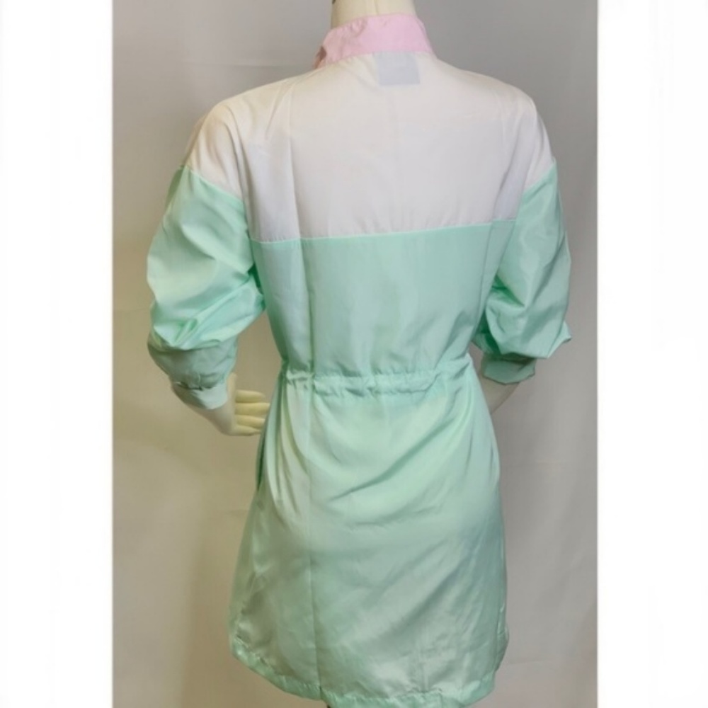 Colorblock Windbreaker with Drawstring Waist - Picture 2 of 6